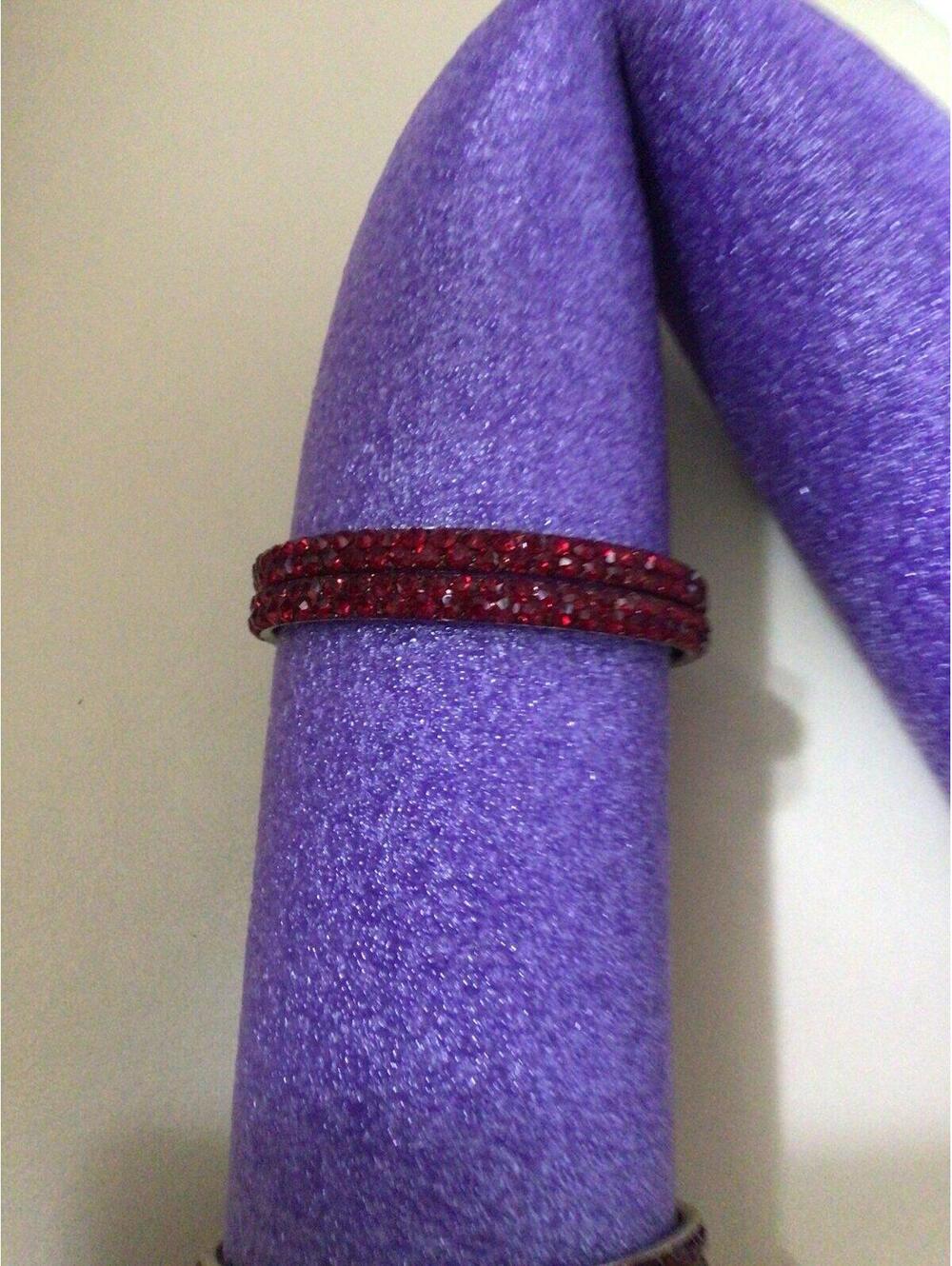 Bracelets - Picture 2 of 7